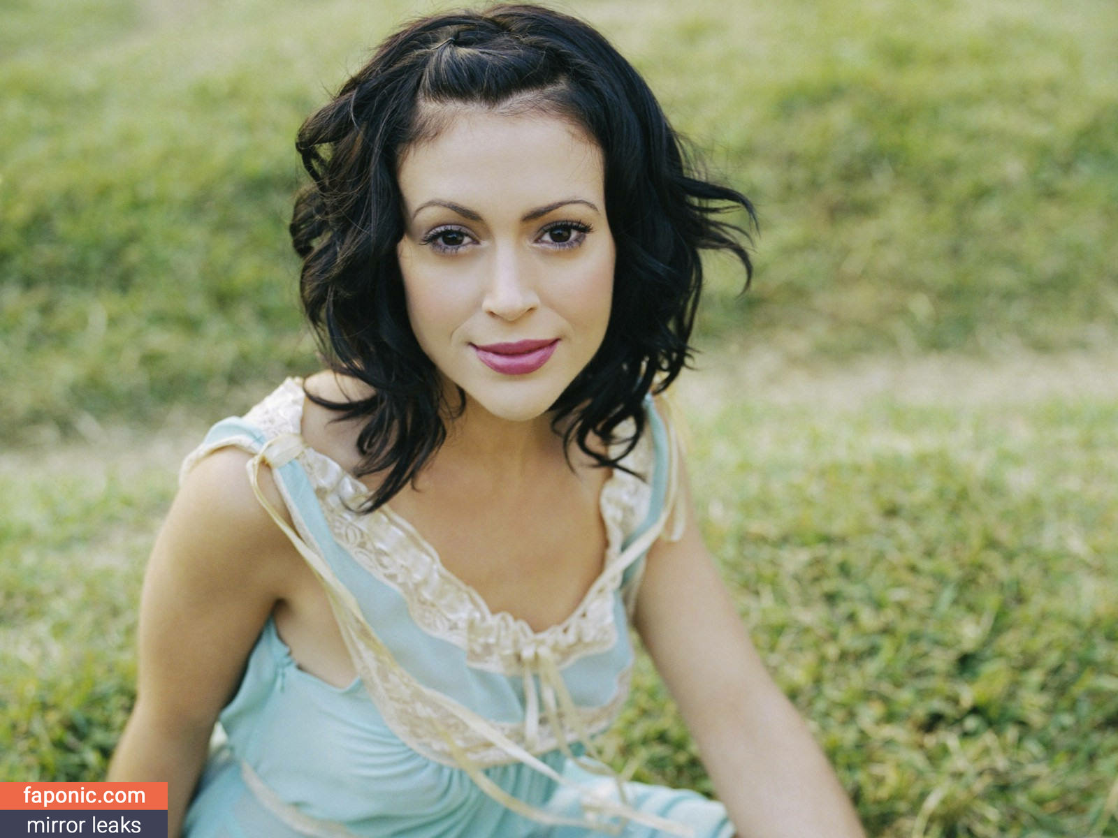 Alyssa Milano Aka Alyssa Milano Nude Leaks Onlyfans Photo 195 Faponic Alyssa Milano Aka Alyssa Milano Nude Leaks Onlyfans Photo 195 Faponic