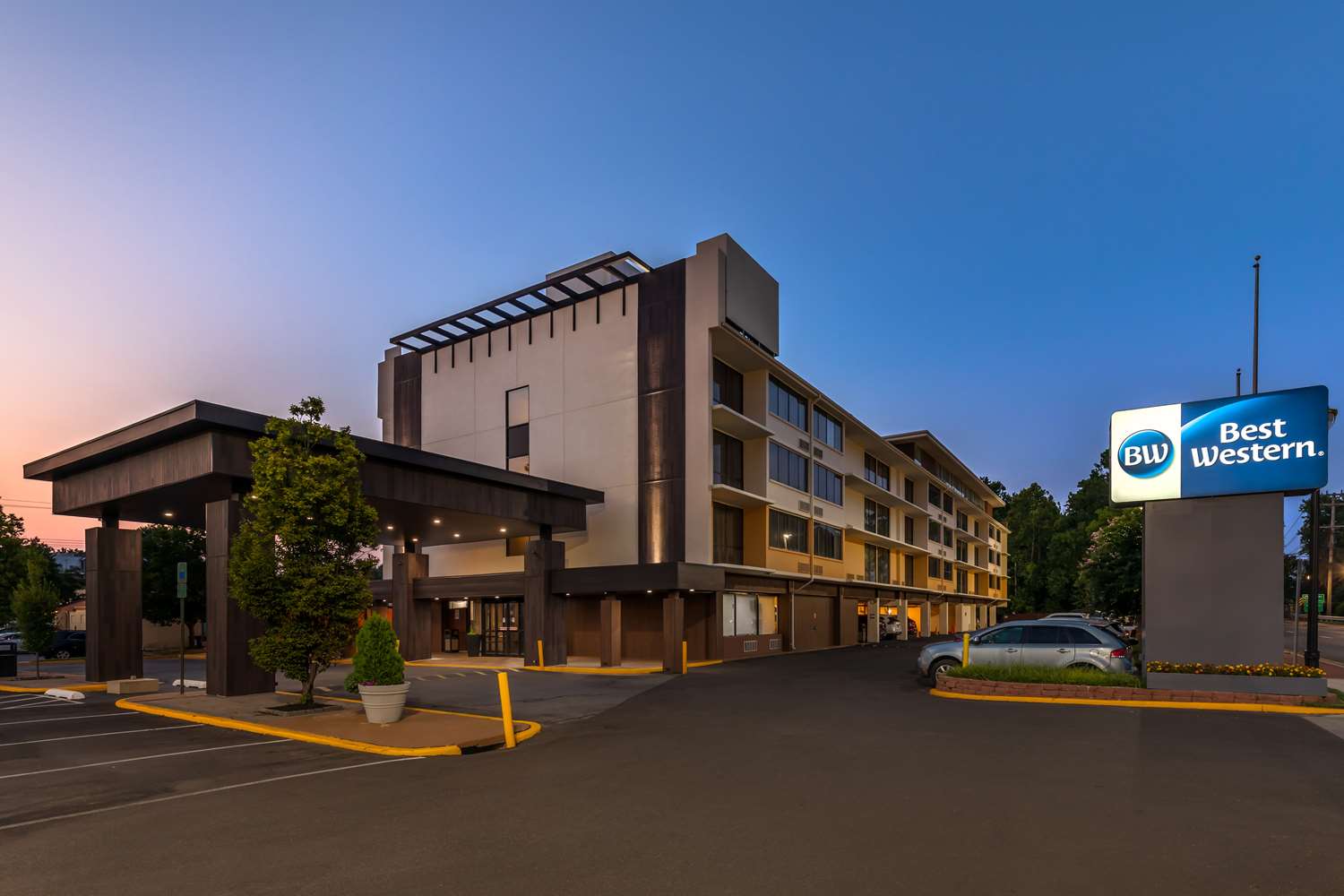 Best Western Laurel: Honest Reviews & Ratings Revealed Best Western Laurel: Honest Reviews & Ratings Revealed